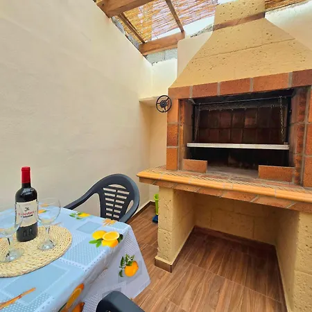 Pretty Cozy House In Icod De Vinos Casa Tata 別荘 イコー・デ・ロス・ビノス