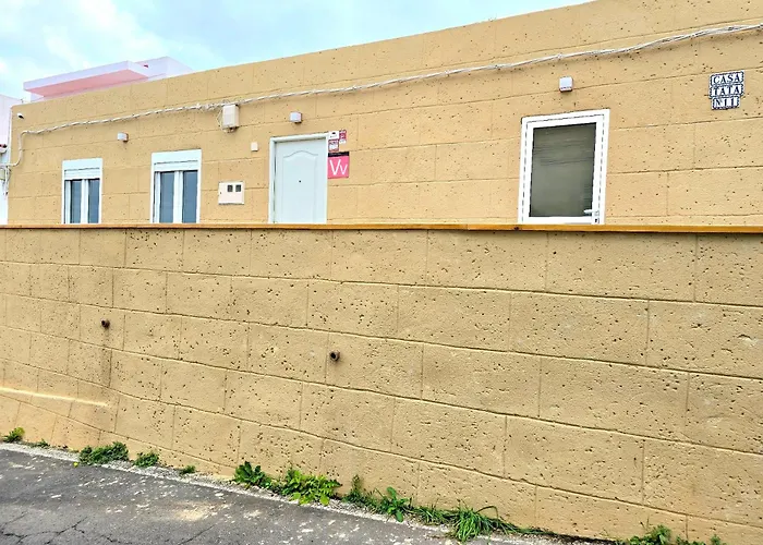 Pretty Cozy House In Icod De Vinos Casa Tata Nyaraló *